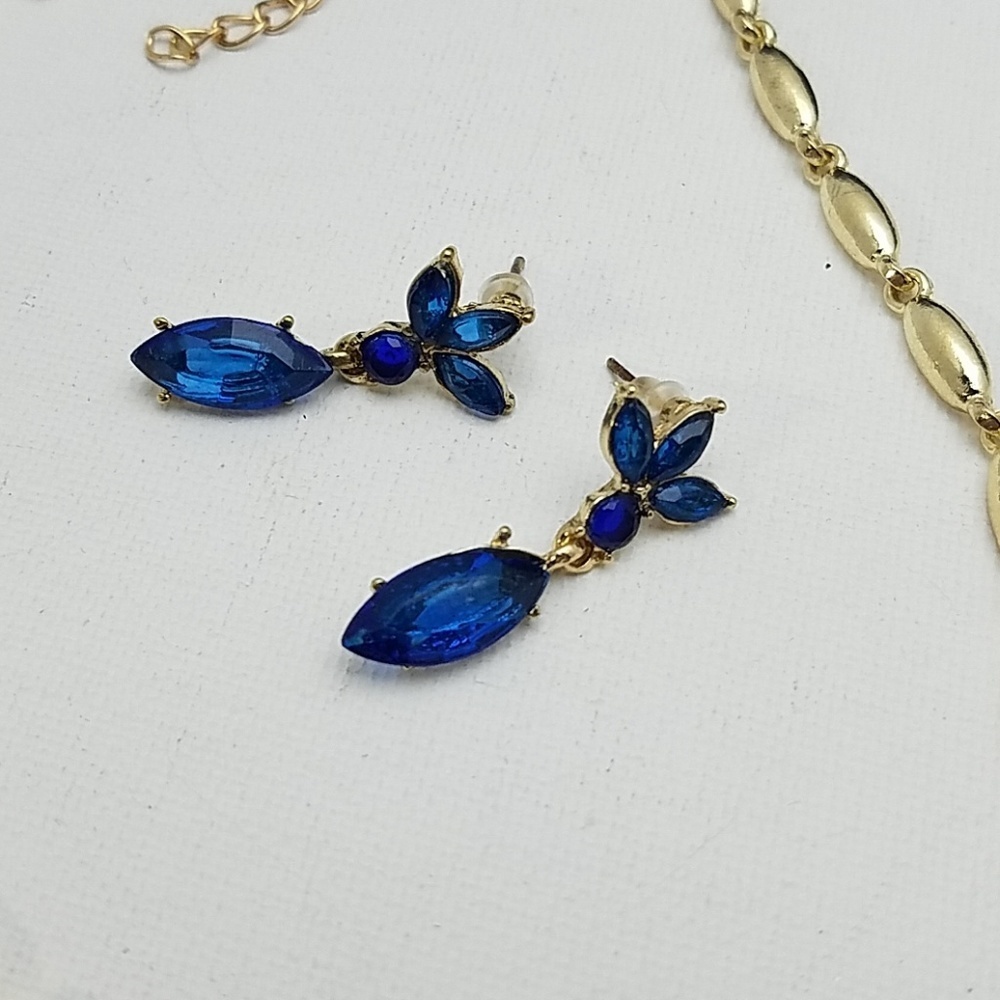 Blue Stone Gold Tone 14" + 1.5 Necklace Earrings - Picture 3 of 3